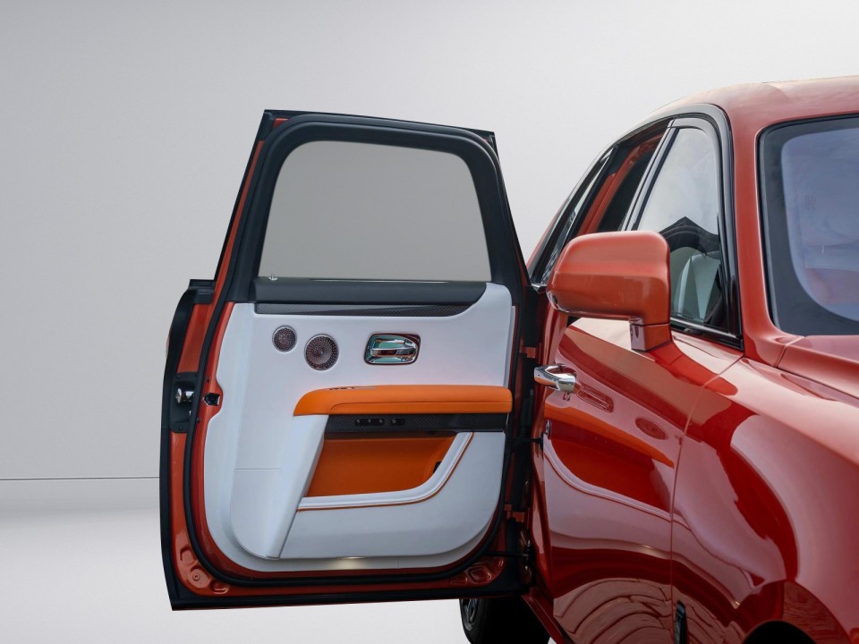 Rolls-Royce Ghost Black Badge - foto 8