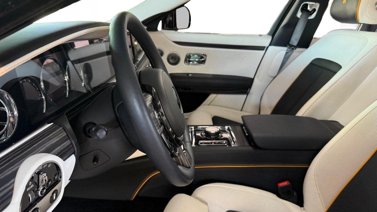 Rolls-Royce Ghost - foto 24