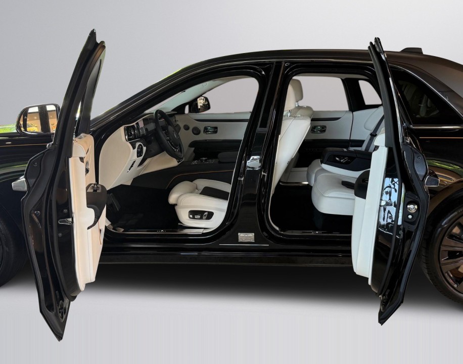 Rolls-Royce Ghost - foto 12