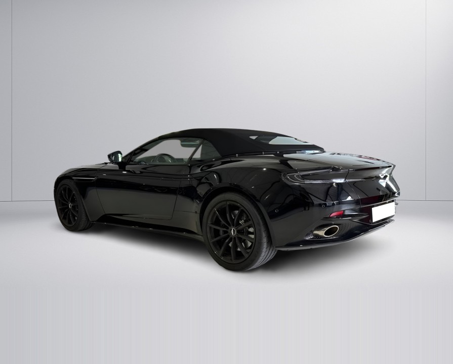 Aston Martin DB11 - foto 6