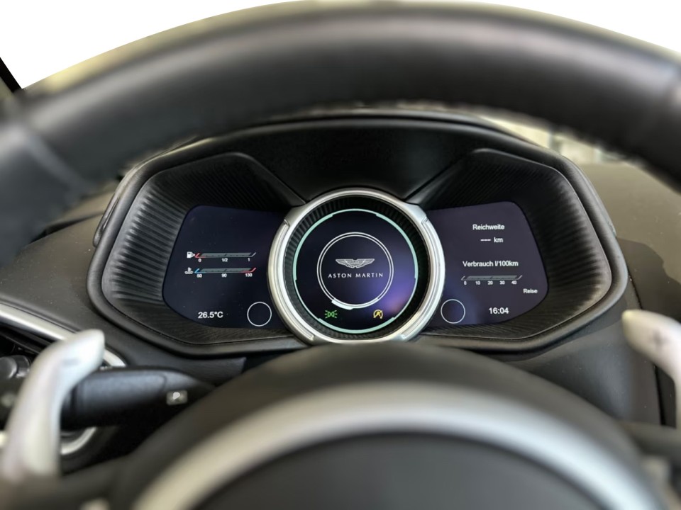 Aston Martin DB11 - foto 23