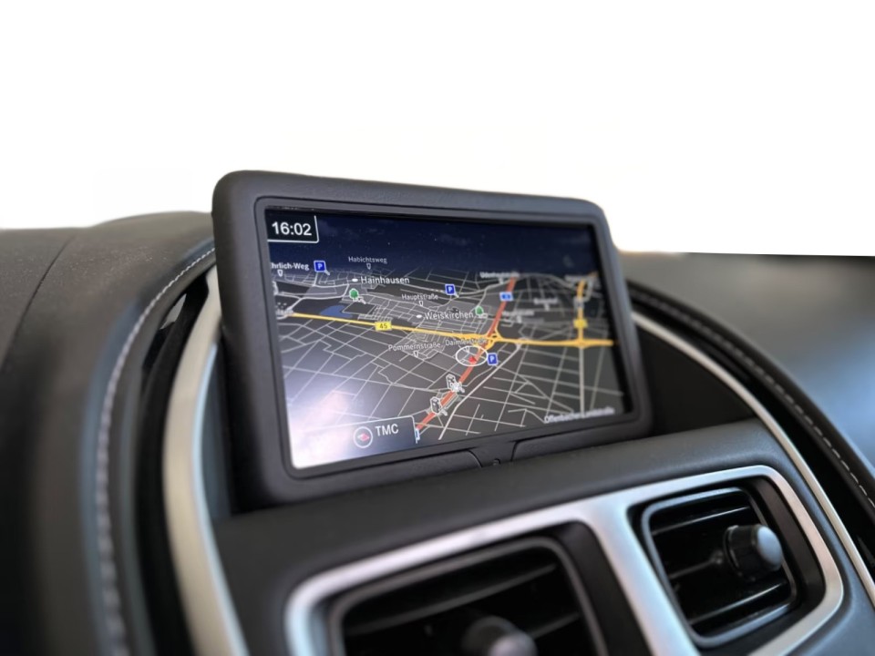 Aston Martin DB11 - foto 30