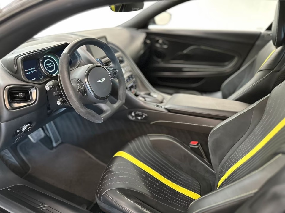 Aston Martin DB11 - foto 6