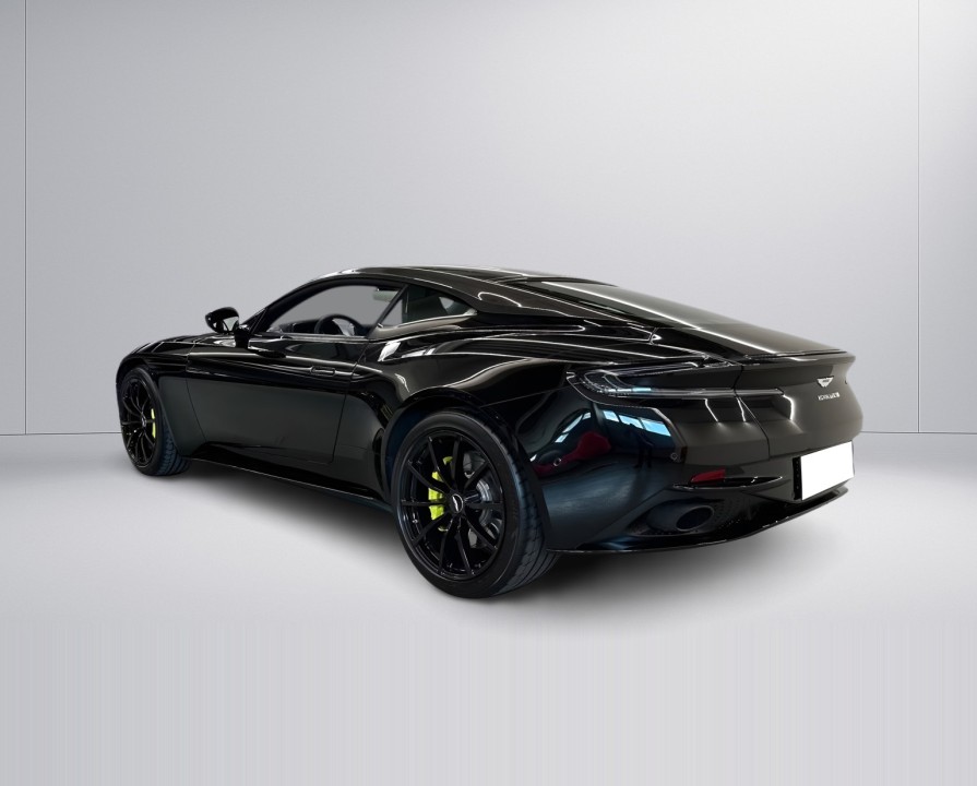 Aston Martin DB11 (3)