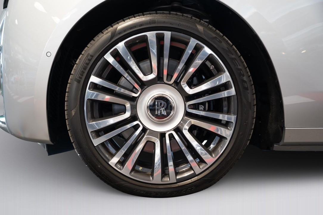 Rolls-Royce Ghost - foto 24
