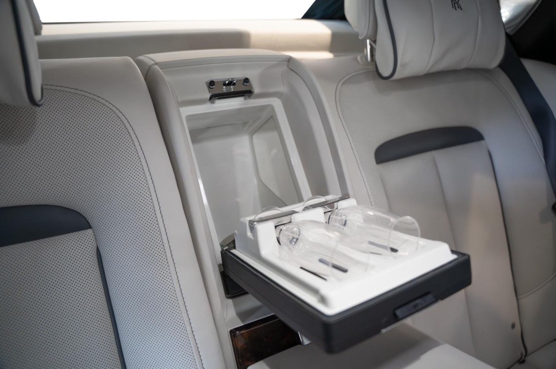 Rolls-Royce Ghost - foto 16