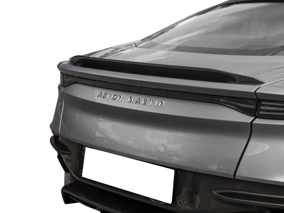 Aston Martin DBS Superleggera - foto 31