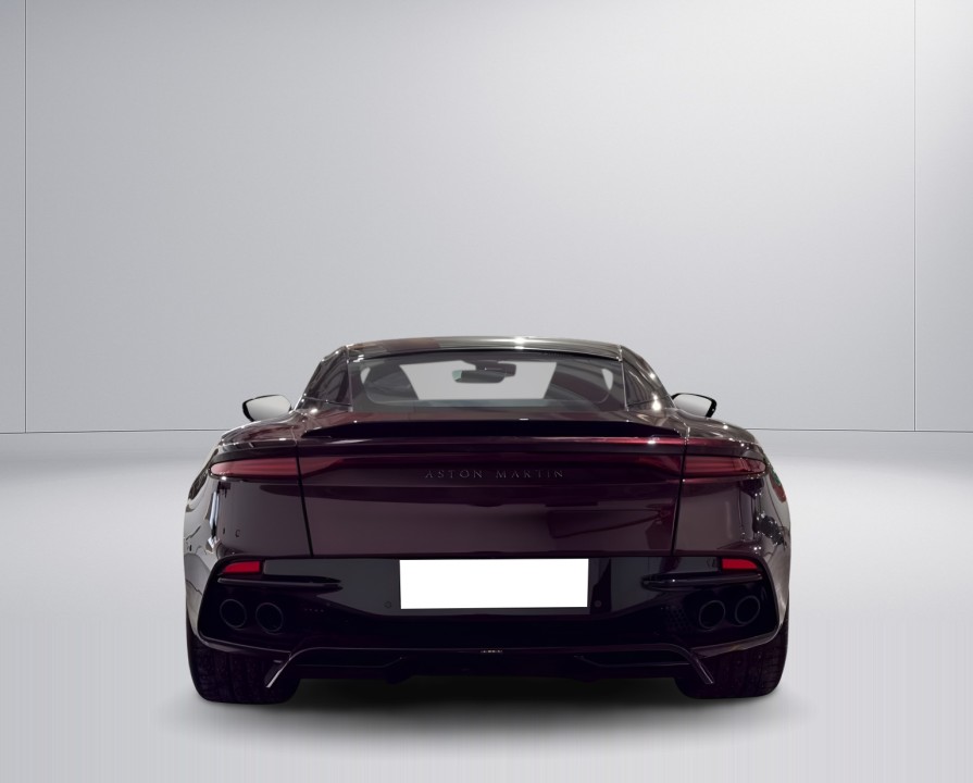 Aston Martin DBS (4)