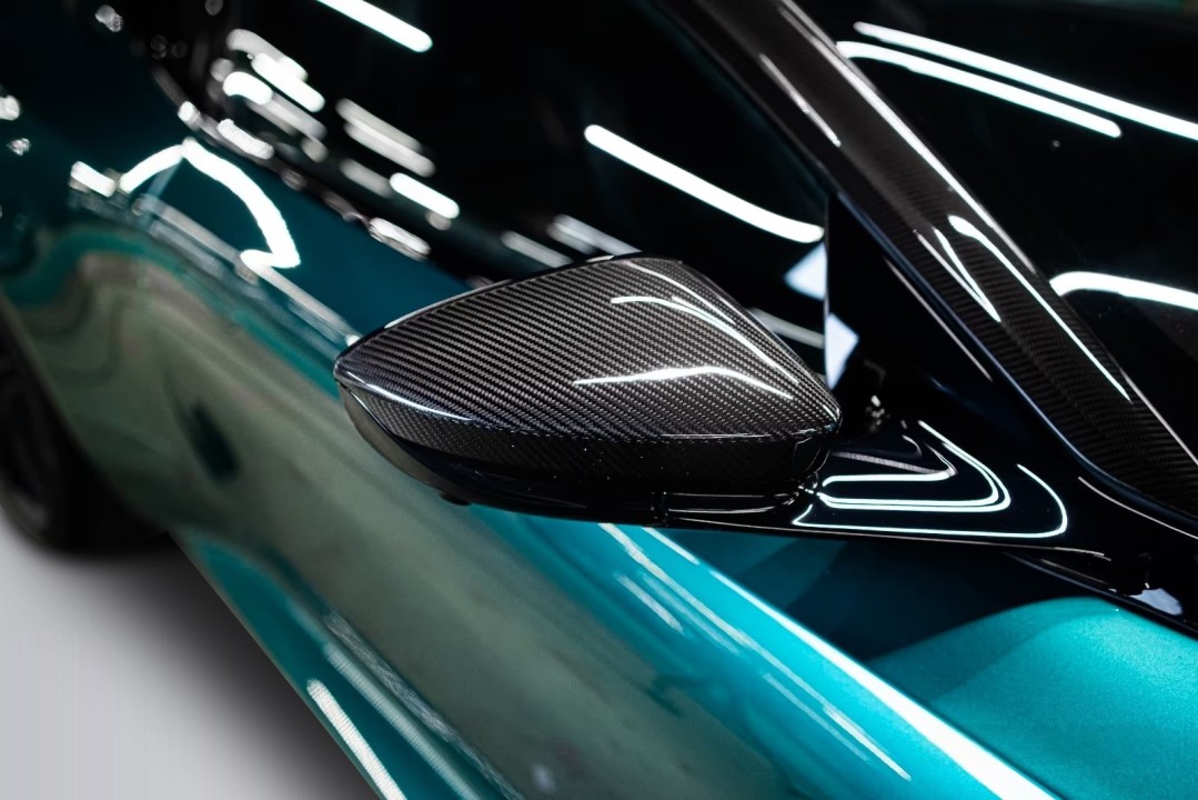 Aston Martin DBS - foto 20