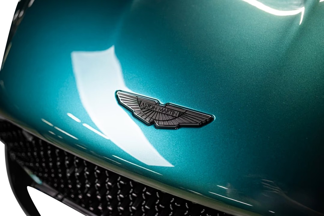 Aston Martin DBS - foto 22