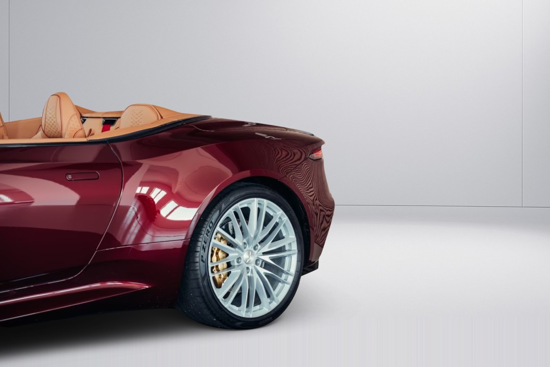 Aston Martin DBS Volante Superleggera - foto 29