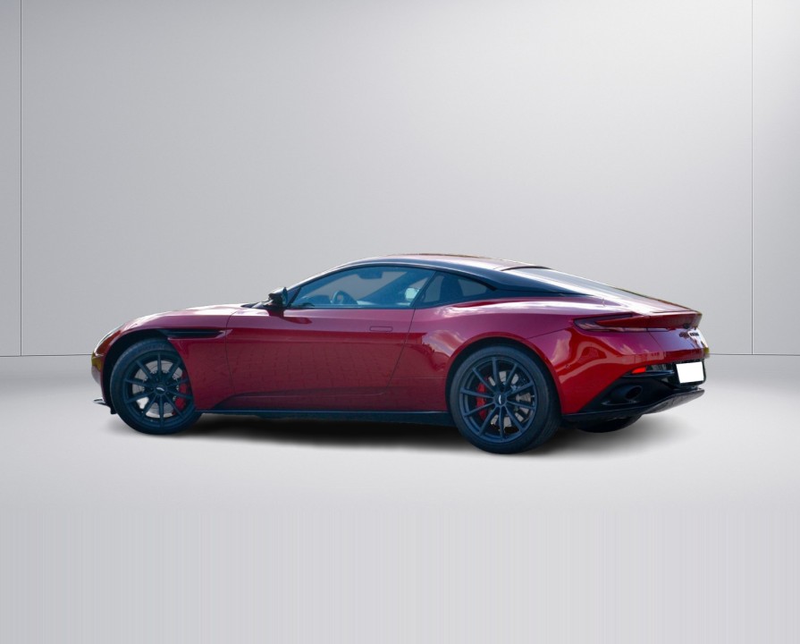 Aston Martin DB11 - foto 10