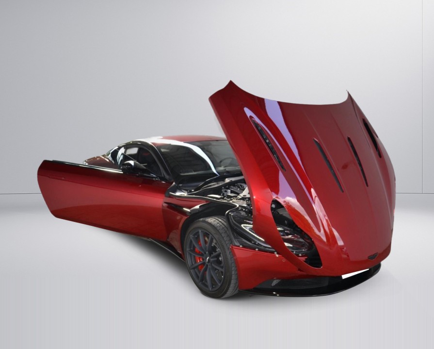 Aston Martin DB11 (2)