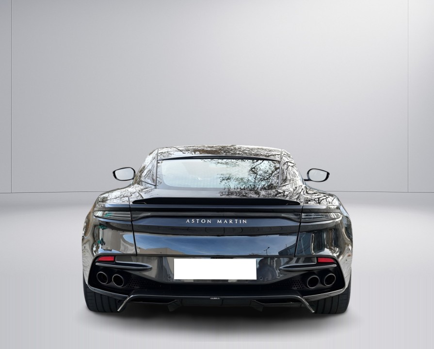 Aston Martin DBS (4)
