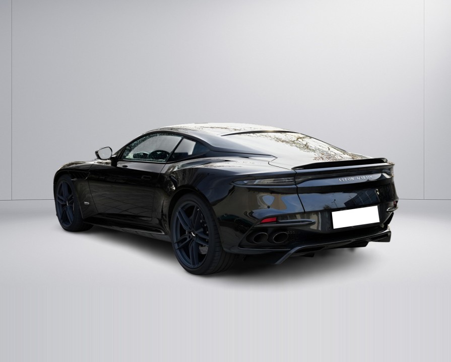 Aston Martin DBS (5)