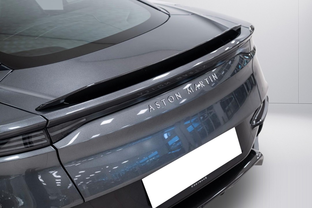 Aston Martin DBS Superleggera - foto 19