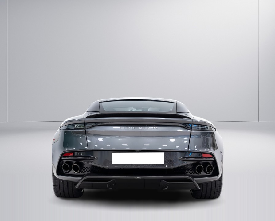 Aston Martin DBS Superleggera (3)