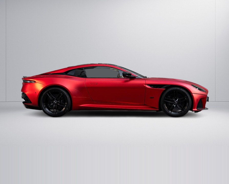 Aston Martin DBS (4)