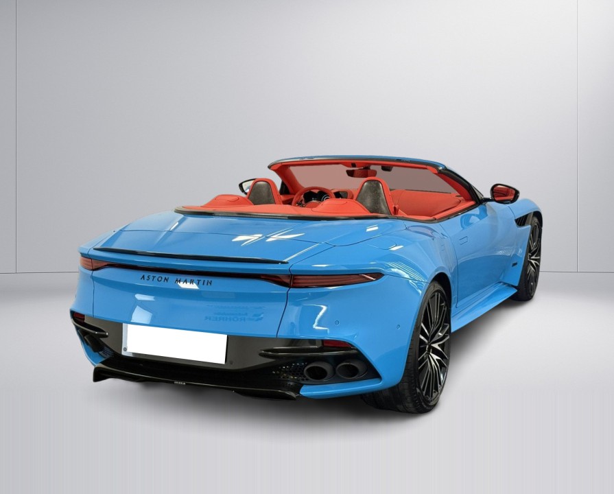Aston Martin DBS Volante (5)