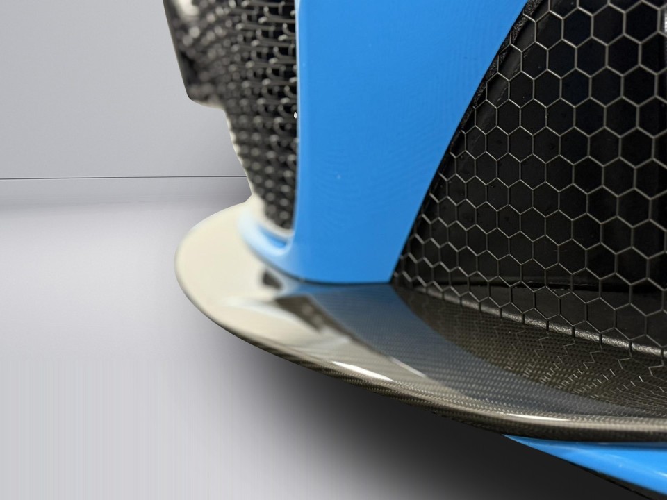 Aston Martin DBS Volante - foto 32