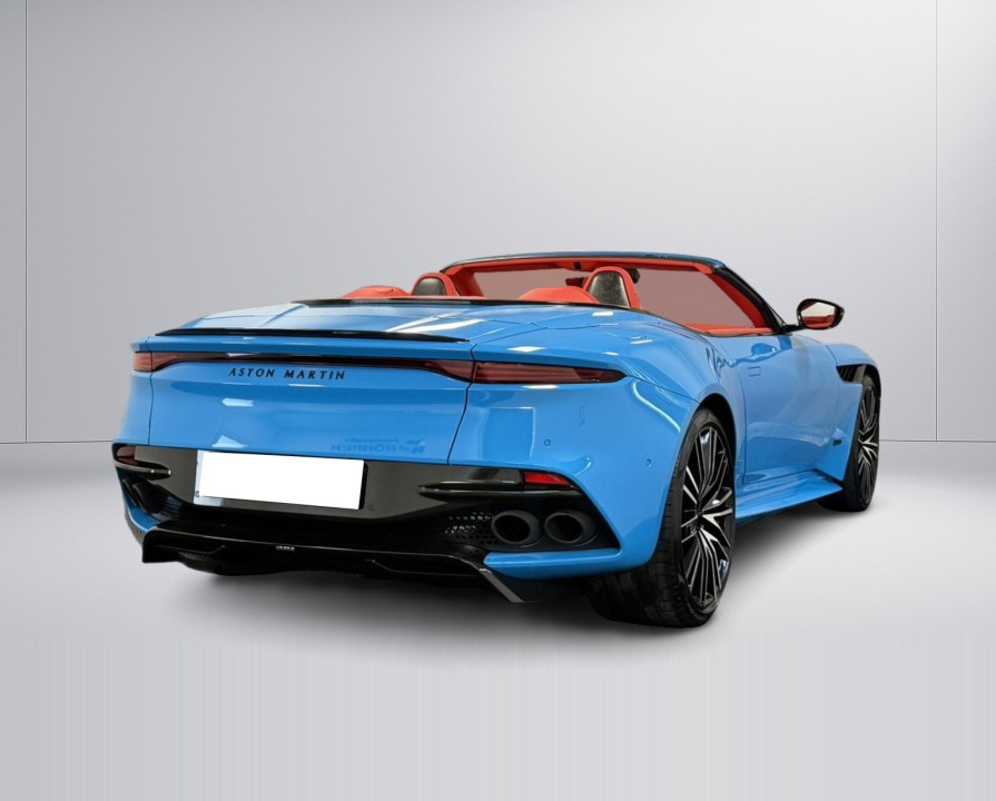 Aston Martin DBS Volante (3)