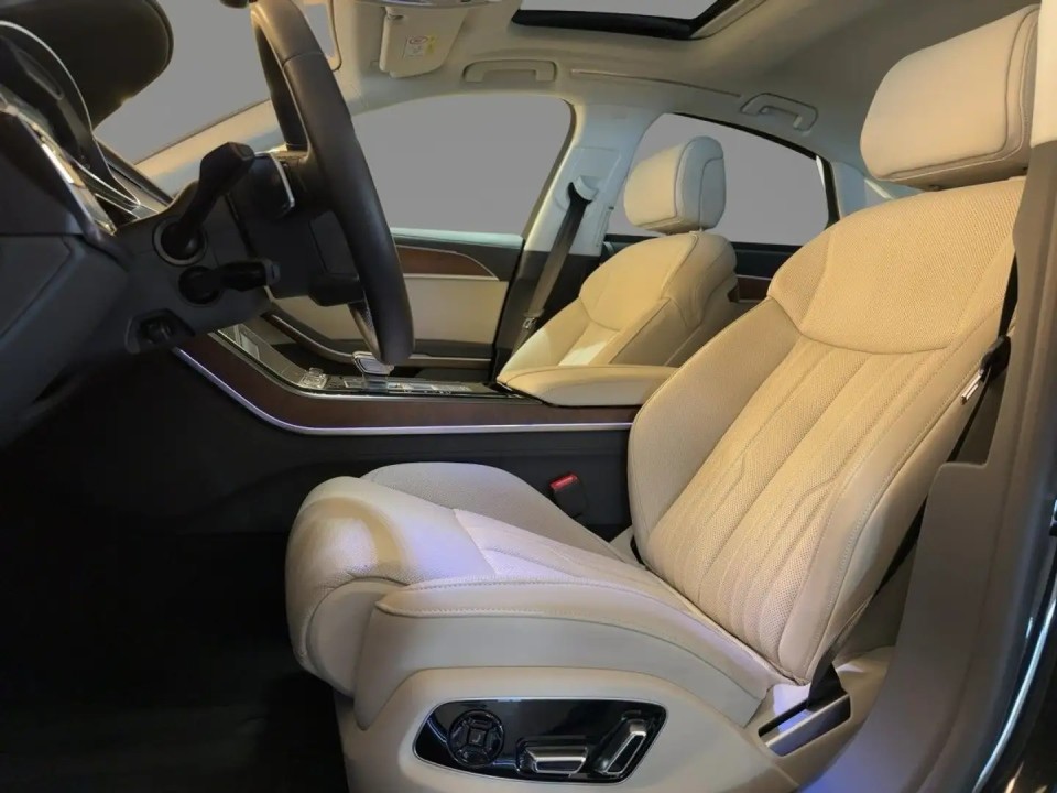 Audi A8 50 TDI Quattro (5)