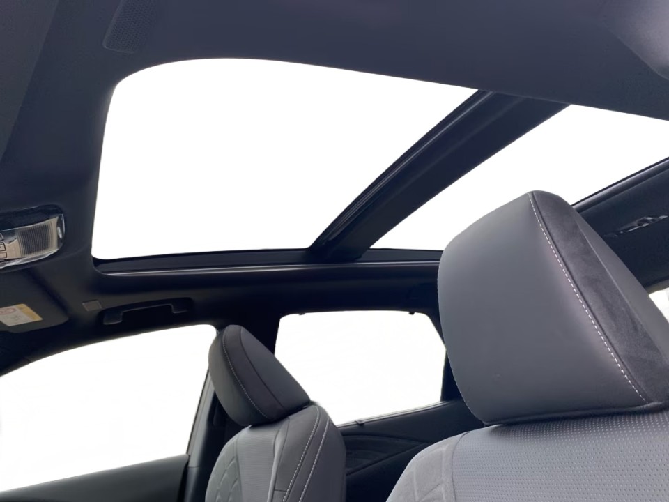 Lexus Seria RX 450h+ - foto 18