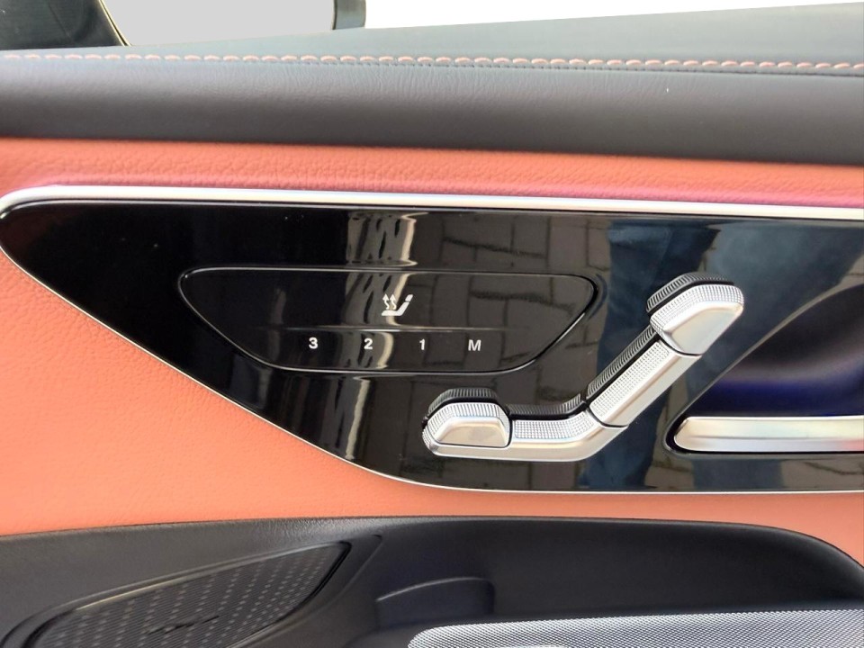 Mercedes-Benz GLC Coupé 200 4MATIC AMG Line - foto 8