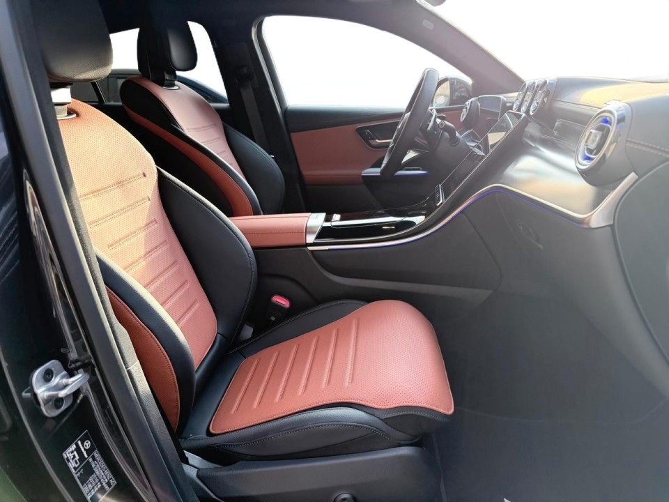 Mercedes-Benz GLC Coupé 200 4MATIC AMG Line - foto 7