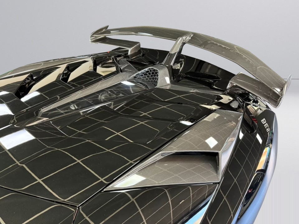 Lamborghini Aventador - foto 19