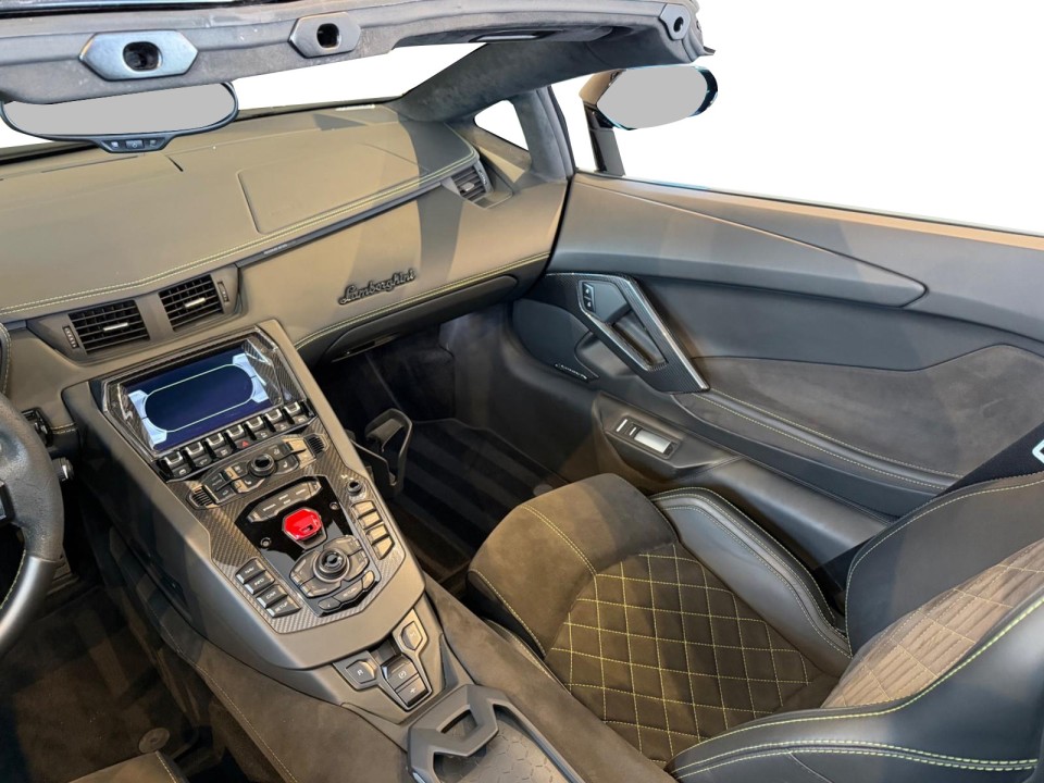 Lamborghini Aventador - foto 20