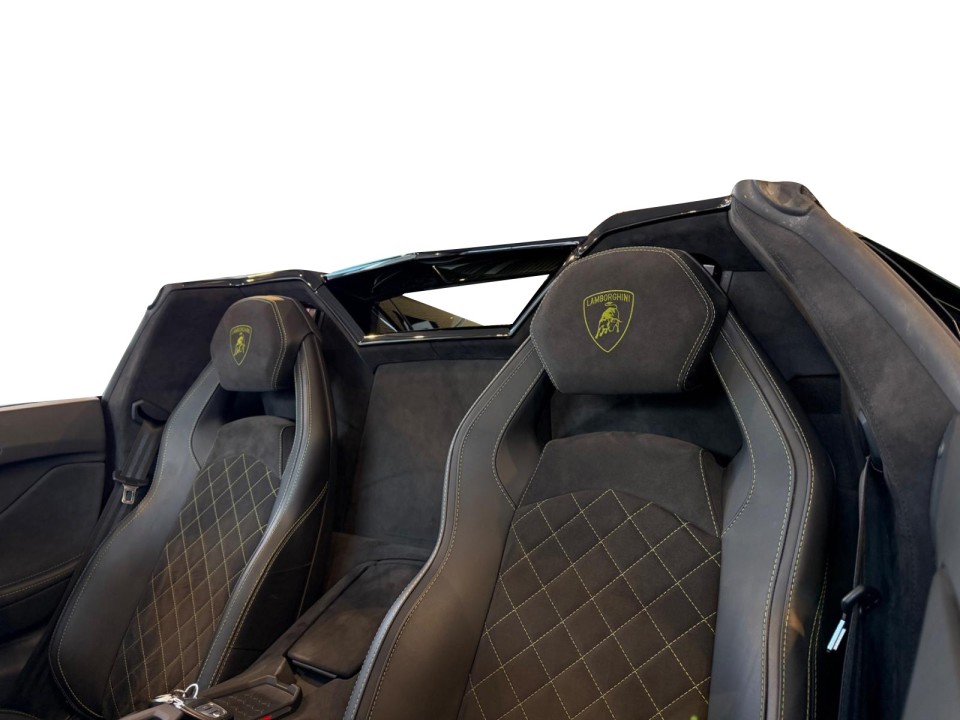 Lamborghini Aventador - foto 23