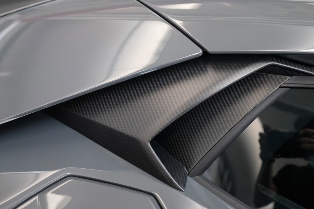 Lamborghini Aventador - foto 18