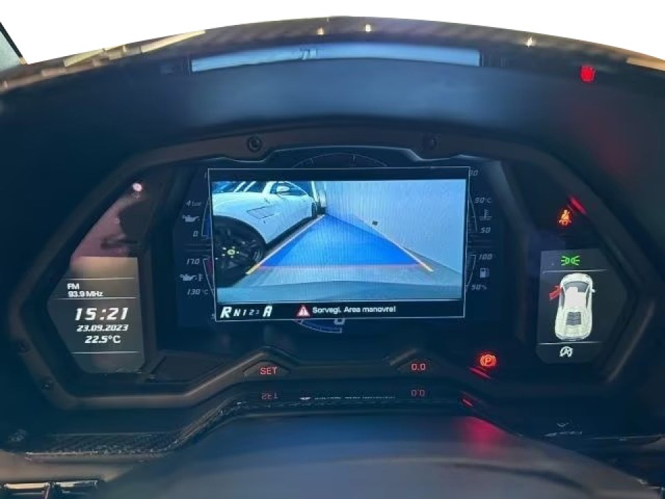 Lamborghini Aventador - foto 9