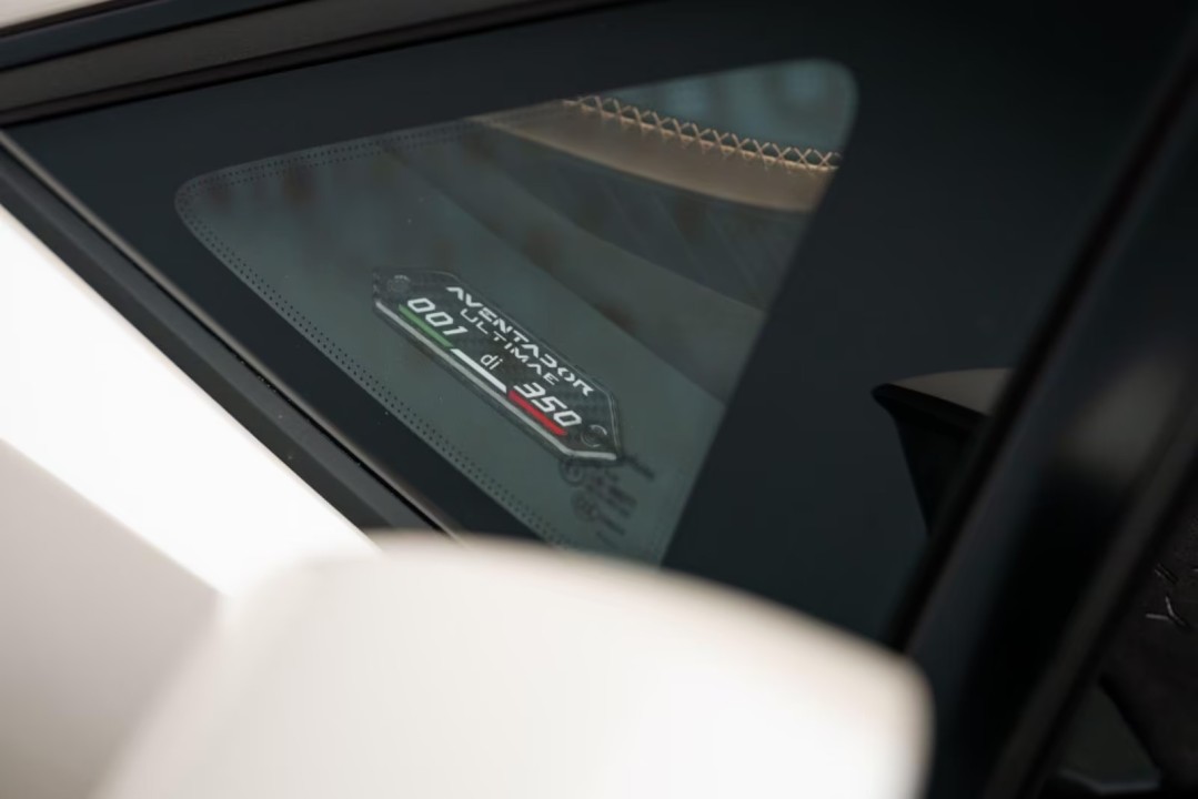 Lamborghini Aventador - foto 23