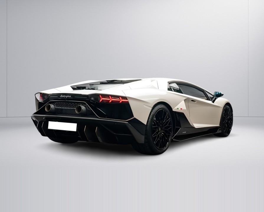 Lamborghini Aventador (3)