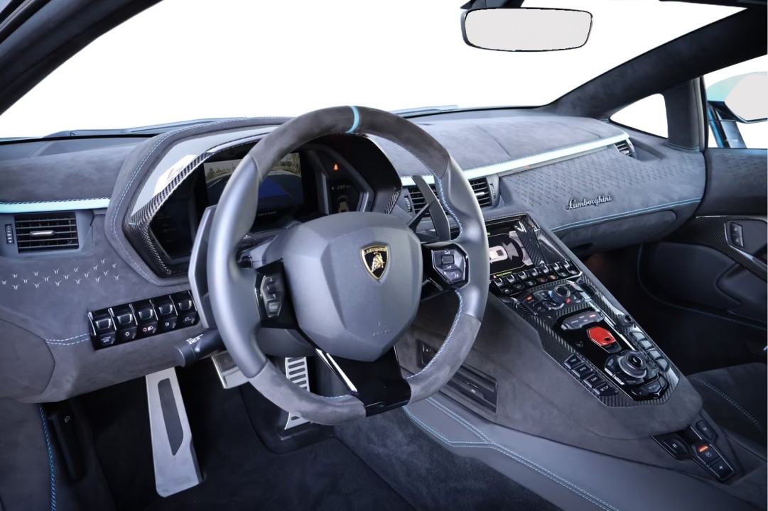 Lamborghini Aventador - foto 11