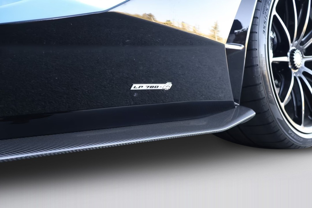 Lamborghini Aventador - foto 25