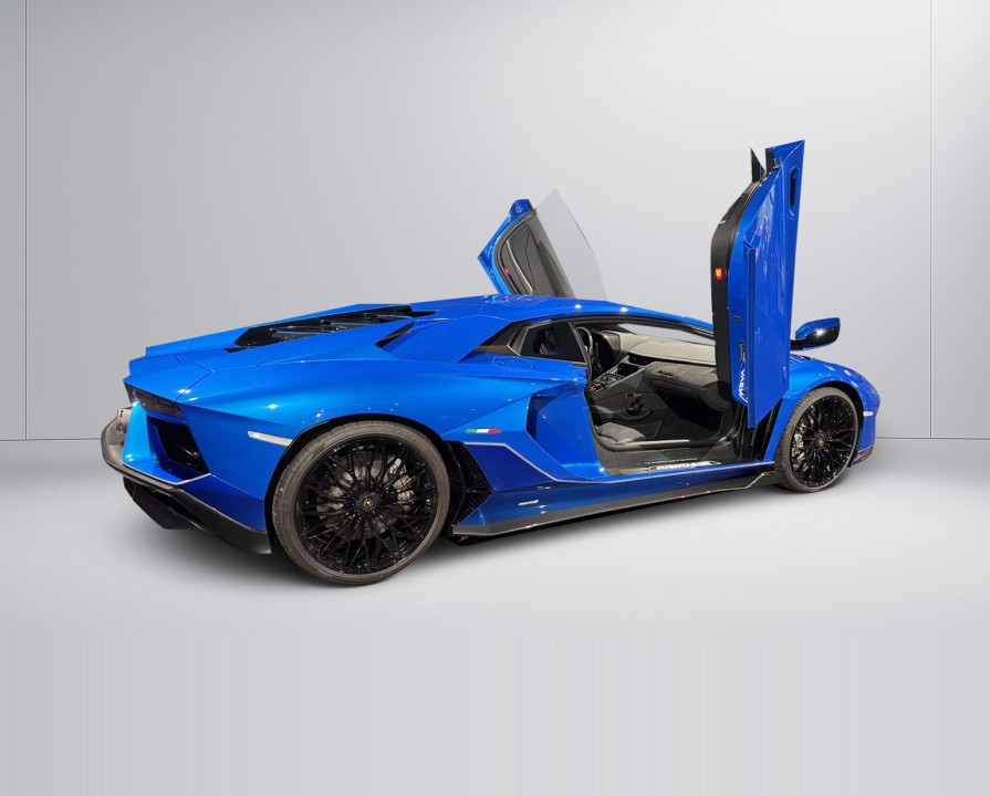 Lamborghini Aventador - foto 9