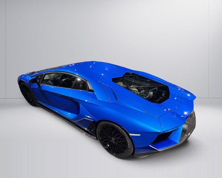 Lamborghini Aventador (5)