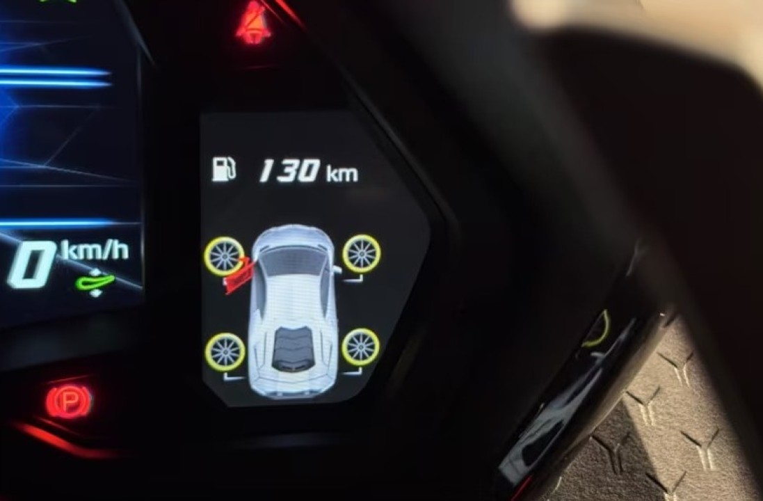 Lamborghini Aventador - foto 16