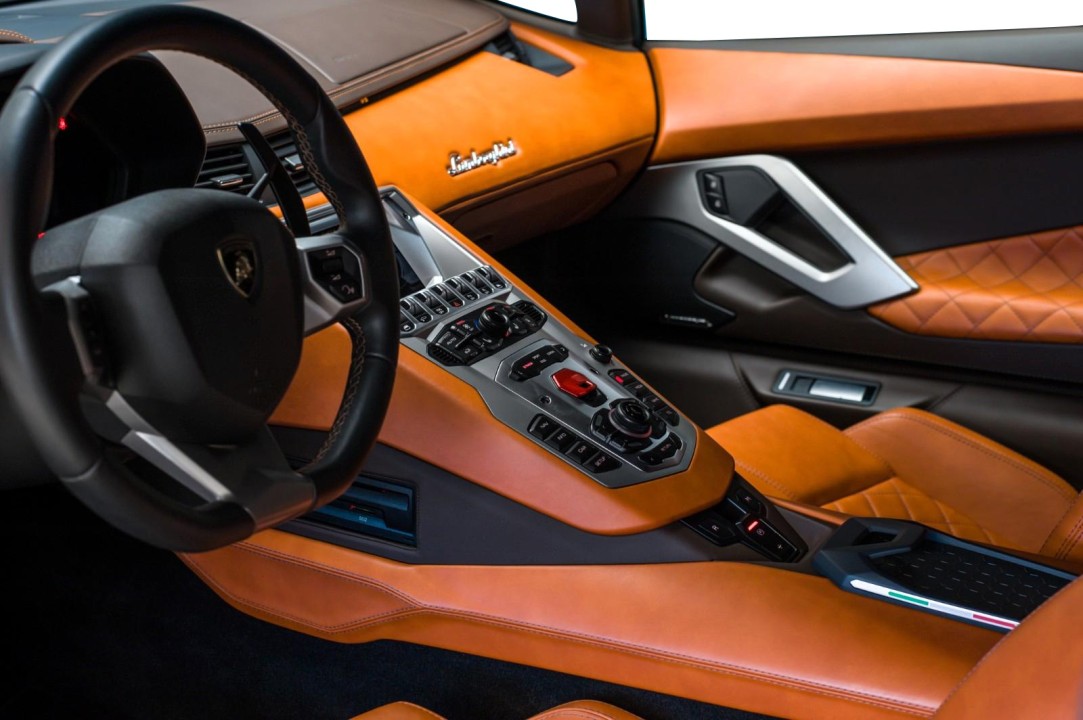 Lamborghini Aventador - foto 7