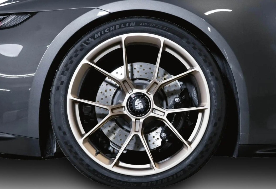 Porsche 911 GT3 - foto 35