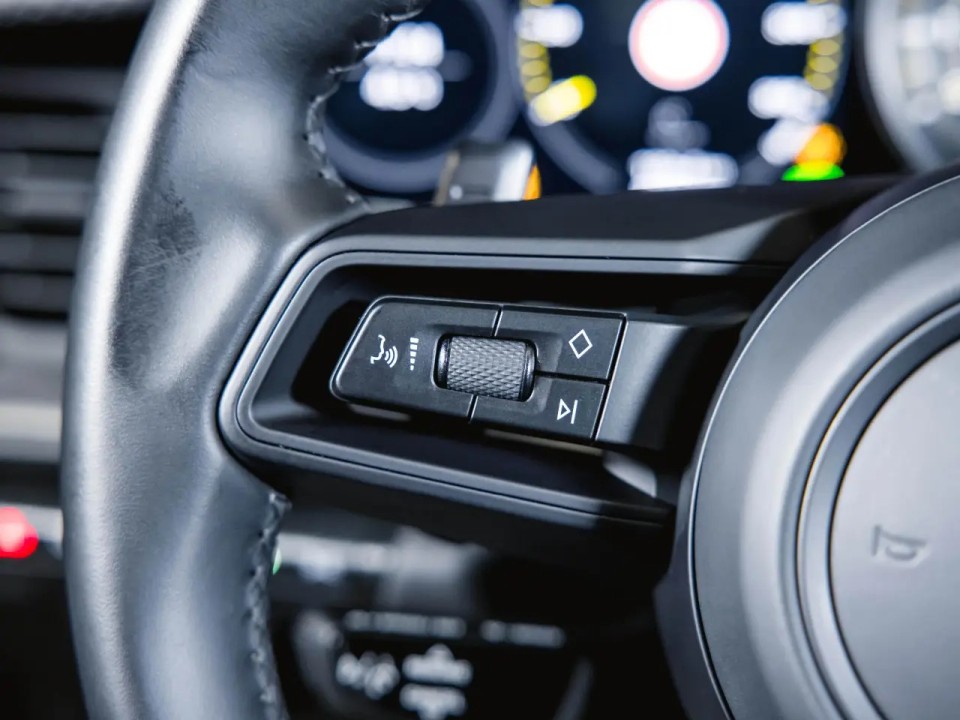 Porsche 911 GT3 - foto 9