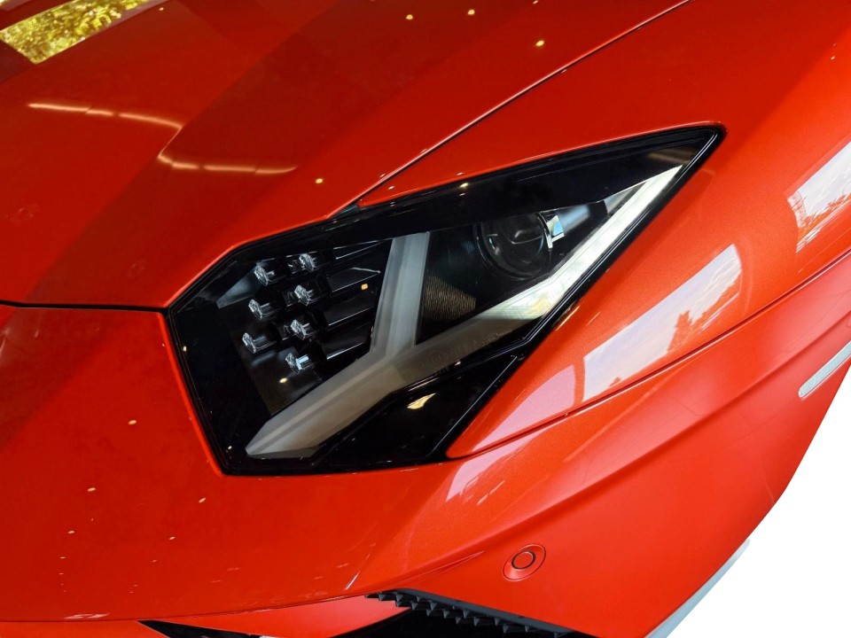 Lamborghini Aventador - foto 20