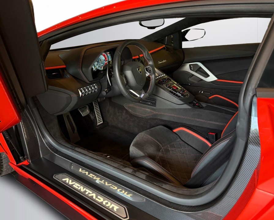 Lamborghini Aventador - foto 14