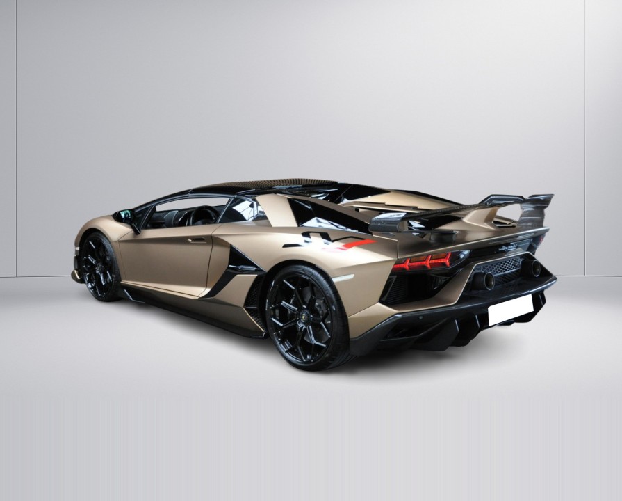 Lamborghini Aventador (5)