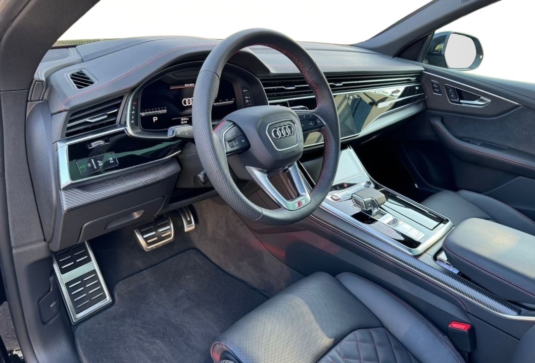 Audi SQ8 TFSI Quattro - foto 10