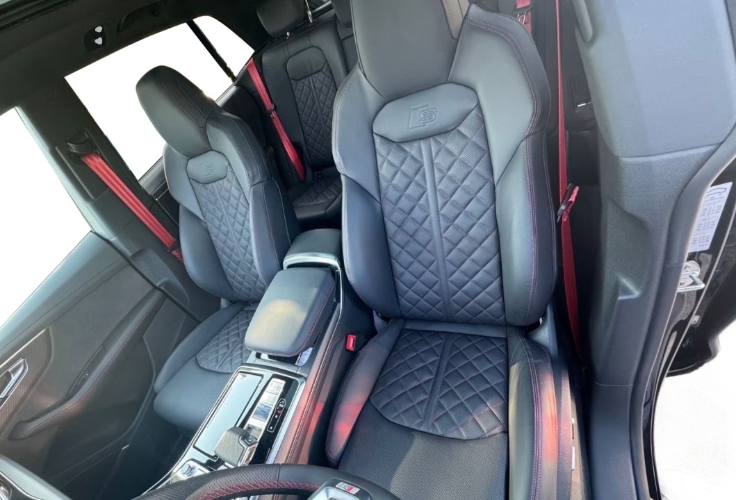 Audi SQ8 TFSI Quattro - foto 17