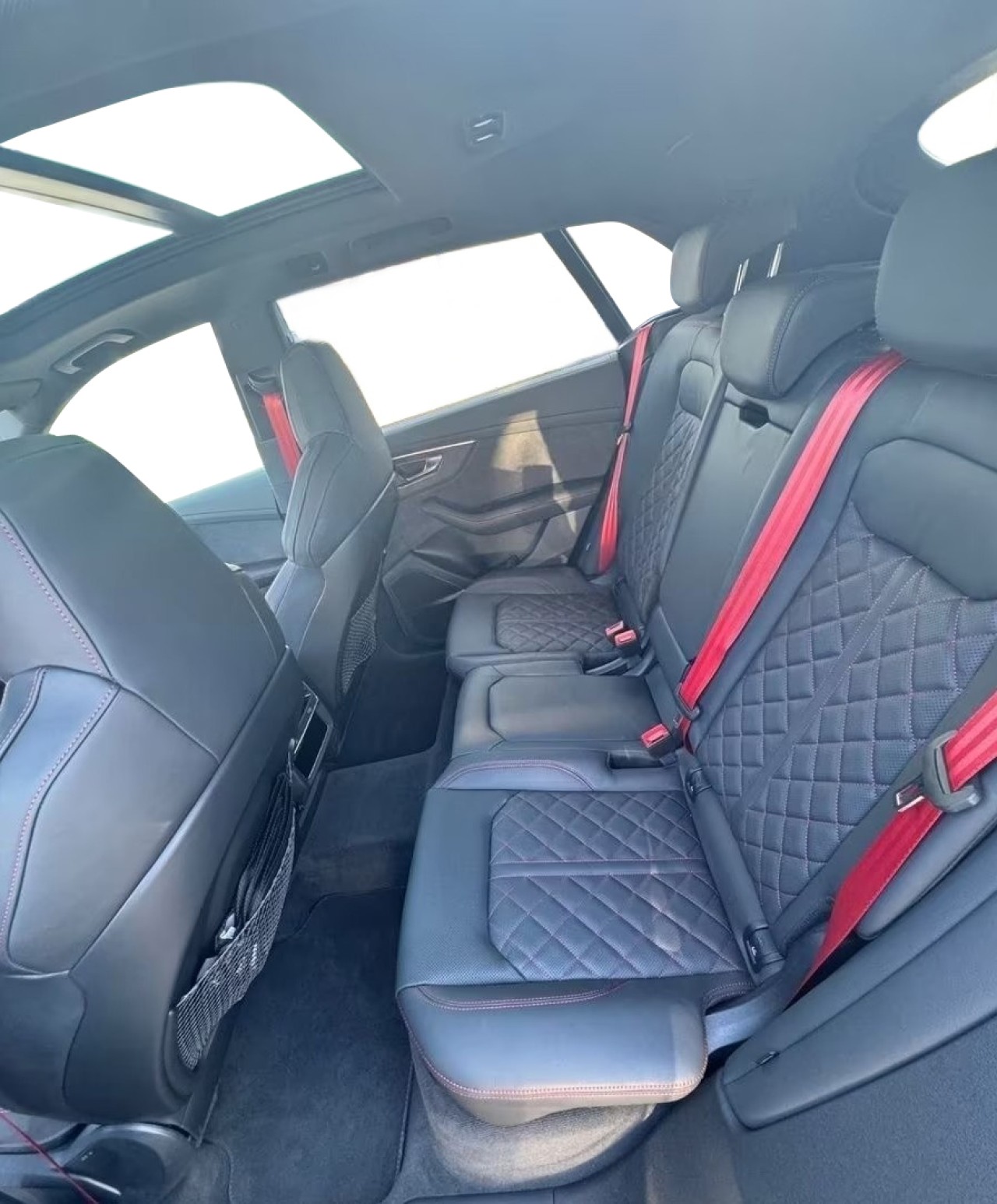 Audi SQ8 TFSI Quattro - foto 18